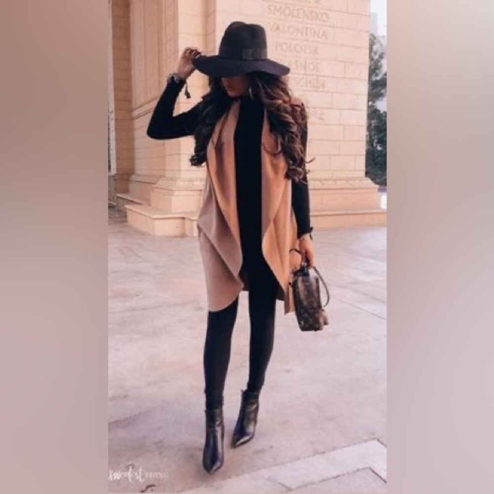 Meet your Posher, Nora!